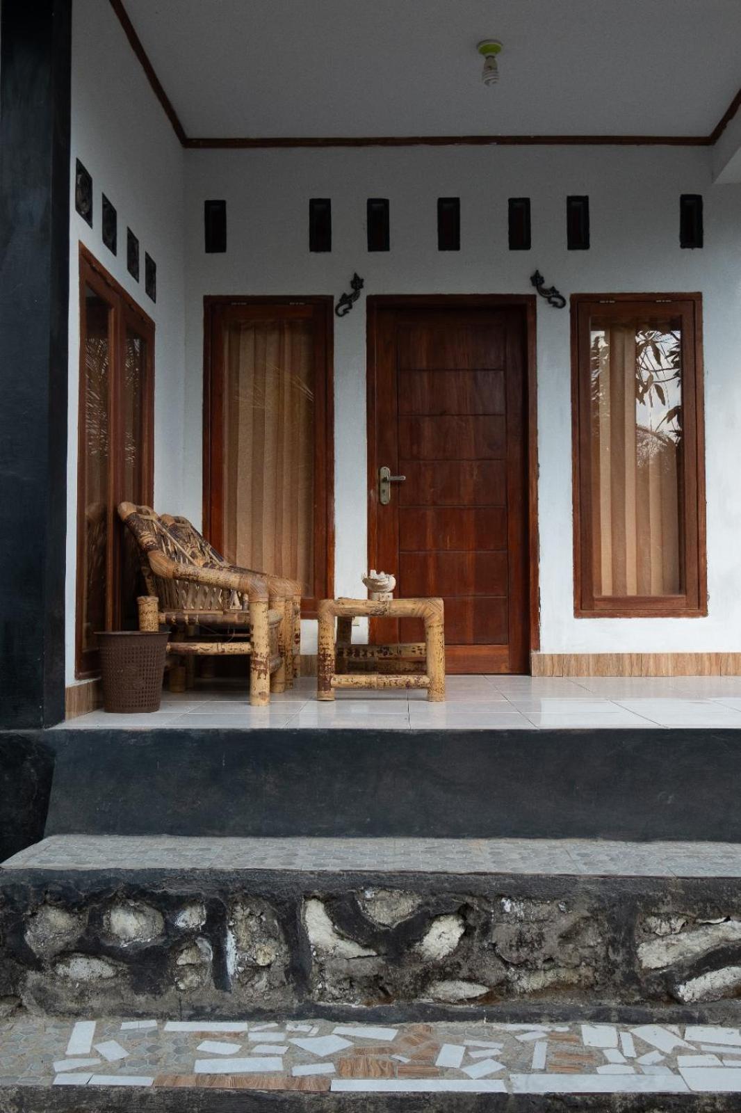 Ramdan Homestay Kuta  Exterior foto